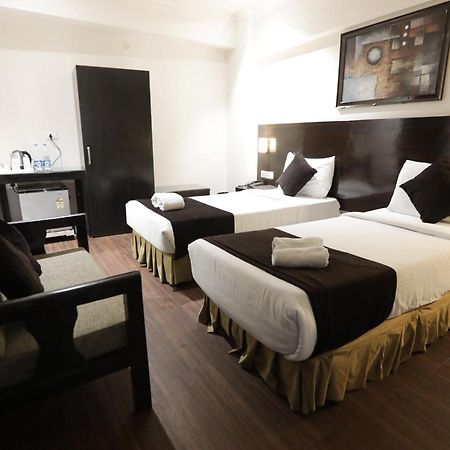 Anr Hotels Lucknow Dış mekan fotoğraf