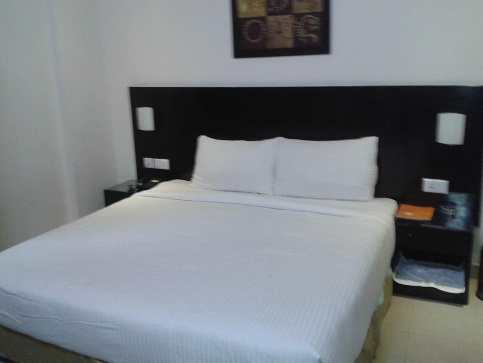 Anr Hotels Lucknow Dış mekan fotoğraf